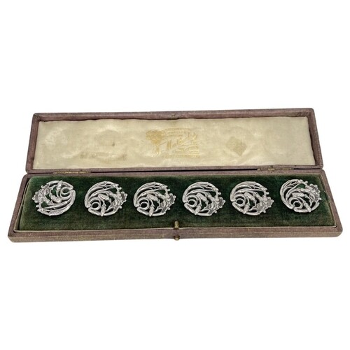 Cased Set of Silver Art Nouveau Buttons. 21 g. Birmingham 19...