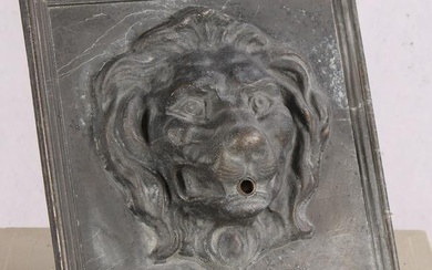 Cast Lead Lion Mask Garden Fountain Spout
