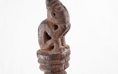 Chancay Civilization, Peru carved wood Litter Pole