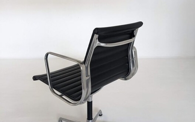Charles Eames, Ray Eames - ICF - Office chair - EA 108