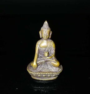 Chinese antique gilt bronze buddha