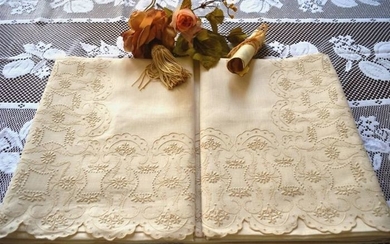 Double sheet in 100% pure linen with hand stitched embroidery - Linen - AFTER 2000