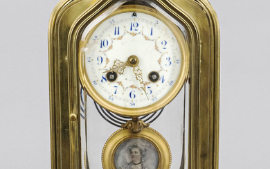 Early Art Nouveau table clock, cir