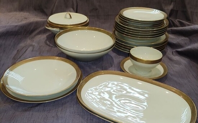 Hutschenreuther, Selb - Table service for 6 (24) - Gold, Porcelain - Marina 31337