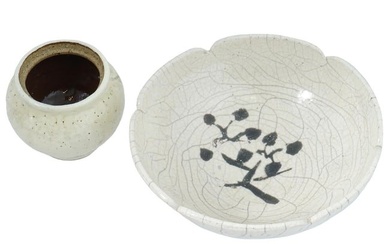 JAPANESE SHOWA CRACKLE GLAZED CERAMIC BOWL AND CUP