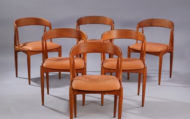 Johannes Andersen. A set of six teak dining chairs, model 16 (6)