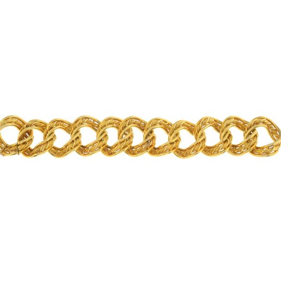 KUTCHINSKY - a 1960s 18ct gold bracelet. The rope-twist