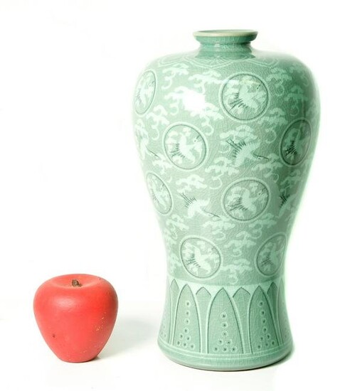 Korean Celadon Glazed Meiping Crane Vase
