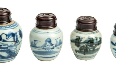 Lot of 4 Chinese Small Flasks.