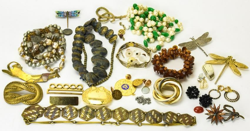 Lot of Vintage Mid Century Costume Jewelry