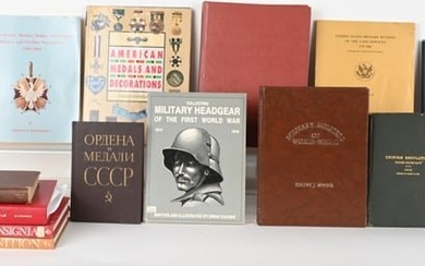 MILITARY REFERENCE BOOK LOT MEDALS & BADGES ORDERS