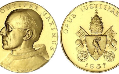 Monnaies et médailles d'or étrangères, Italie-Etat ecclésiastique, Pie XII, 1939-1958, Médaille d'or par A. Hartig...