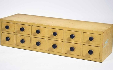 NEW ENGLAND 12 DRAWER EARLY 19TH C. SPICE CHEST.