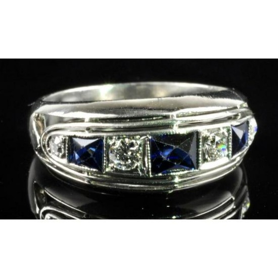 Natural Blue Sapphires & Diamond Platinum Ladies Ring