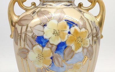 Nippon Floral White Cherry Blossom Vase