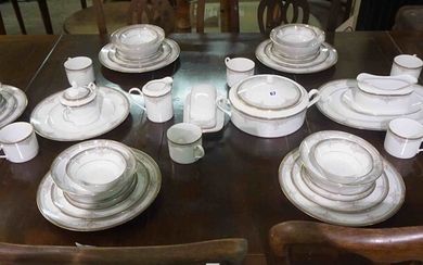 Noritake "Blossom Mist" Porcelain Dinner Set, To include a Tureen, Dinner plates, Soup bowls
