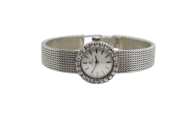 Omega: A Lady's Omega 18K white gold wristwatch