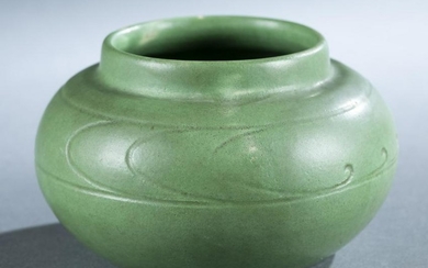 Ouchita Pottery Co. pot.