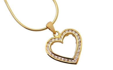 Pravins l A diamond heart necklace