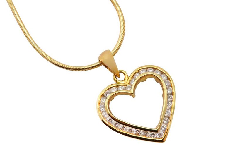 Pravins l A diamond heart necklace