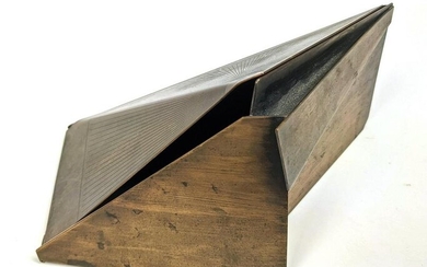 RON HINTON Modernist Metal Box. Geometric form. Hinged