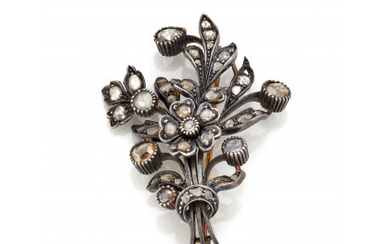 Rose cut diamond, silver and gold floral brooch, g 15.20 circa, length cm 5.50 circa. (defects and losses)