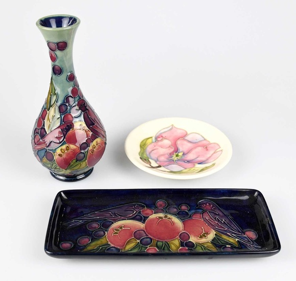SALLY TUFFIN FOR MOORCROFT; two pieces decorated in the 'Finches'...