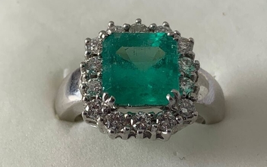 Salazar- 18 kt. White gold - Ring Emerald - Diamonds