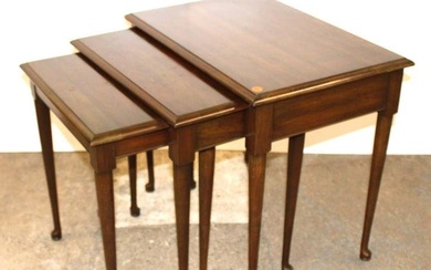 Set of 3 solid cherry graduating queen Anne nesting tables