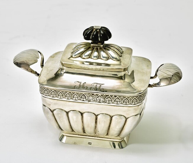 Silver-gilt sugar bowl with lid. Unidentified master, Russia, Moscow, 1834