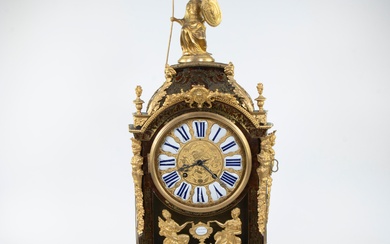 Superb French 19th-century Louis XV boulle clock, pediment surmounted by a classical female figure, finely chiselled gilt dial with white enamel cartouches and Roman numerals painted in blue, richly Boulle tortoise-shell