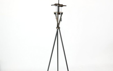 Tripod Floor Lamp with Steel Supports