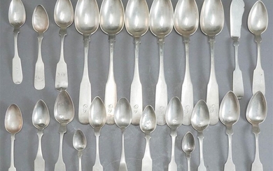 Twenty-Two American Silver Fiddle Pattern Spoons, W. Seal and others, and Master Butter Knife, 22.4 oz