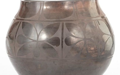 Vidal Aguilar (Kewa, b. 1972) Blackware Pottery Jar