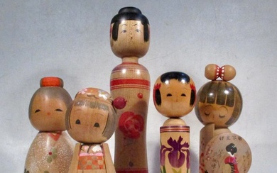 unknown - Doll 5 mixed Vintage Kokeshi dolls - 1960-1970 - Japan