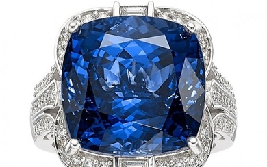 10068: Tanzanite, Diamond, White Gold Ring, English St