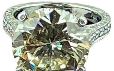 10.32 Carat Solitaire Diamond Ring in Platinum