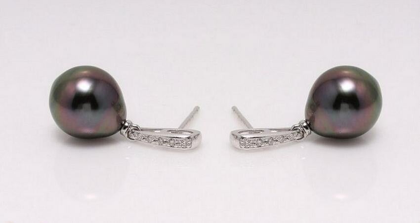 14 kt. White Gold - 9x10mm Peacock Tahitian Pearls