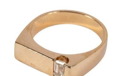 14K Gold Men's Designer Emerald Cut Diamond Ring