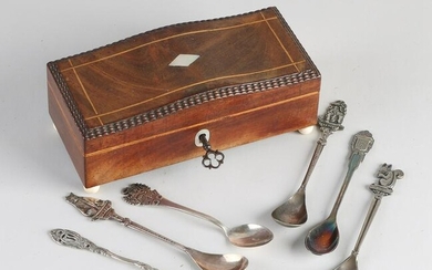 19th century mahogany spoon box with band intarsia +
