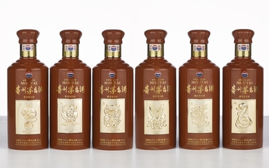 2012年產十二生肖貴州茅台酒（酒標黃永玉設計）Chinese Zodiac Limited Edition Set Moutai designed by Huang Yongyu 2012 (12 BT50)