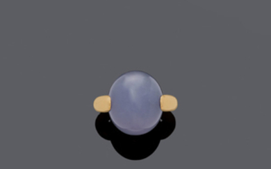 CHALCEDONY AND GOLD RING, BY POMELLATO.