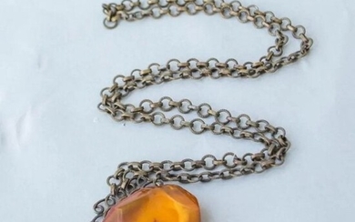 29 g. 100% natural Baltic amber pendant on a chain