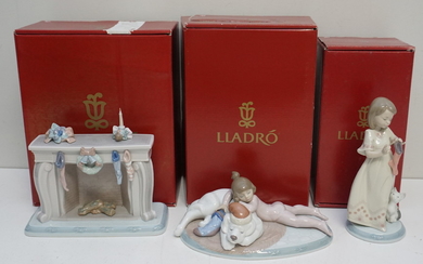 3 LLADRO CHRISTMAS COLLECTION PORCELAIN