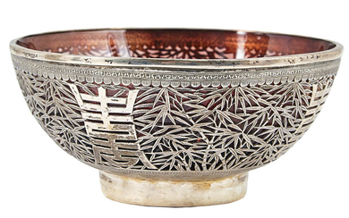 68-Small openwork silver bowl with foliage decoration and...