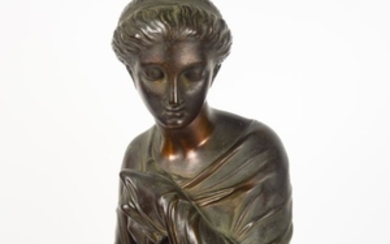 AIZELIN "Jeune femme à l'antique" Sculpture en bro…