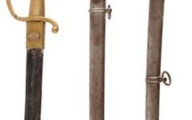 Ensemble de 3 sabres : Sabre briquet, milieu du XI…