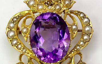 A 15K Yellow Gold Amethyst and Seed Pearl Brooch/Pendant....
