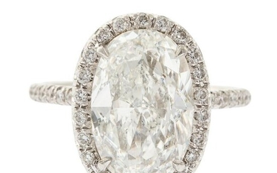 A 5.01 ct F SI2 Oval Diamond Ring in Platinum