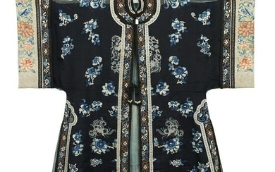 A BLACK-GROUND EMBROIDERED FLORAL ROBE